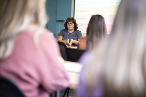 teacher teaching students